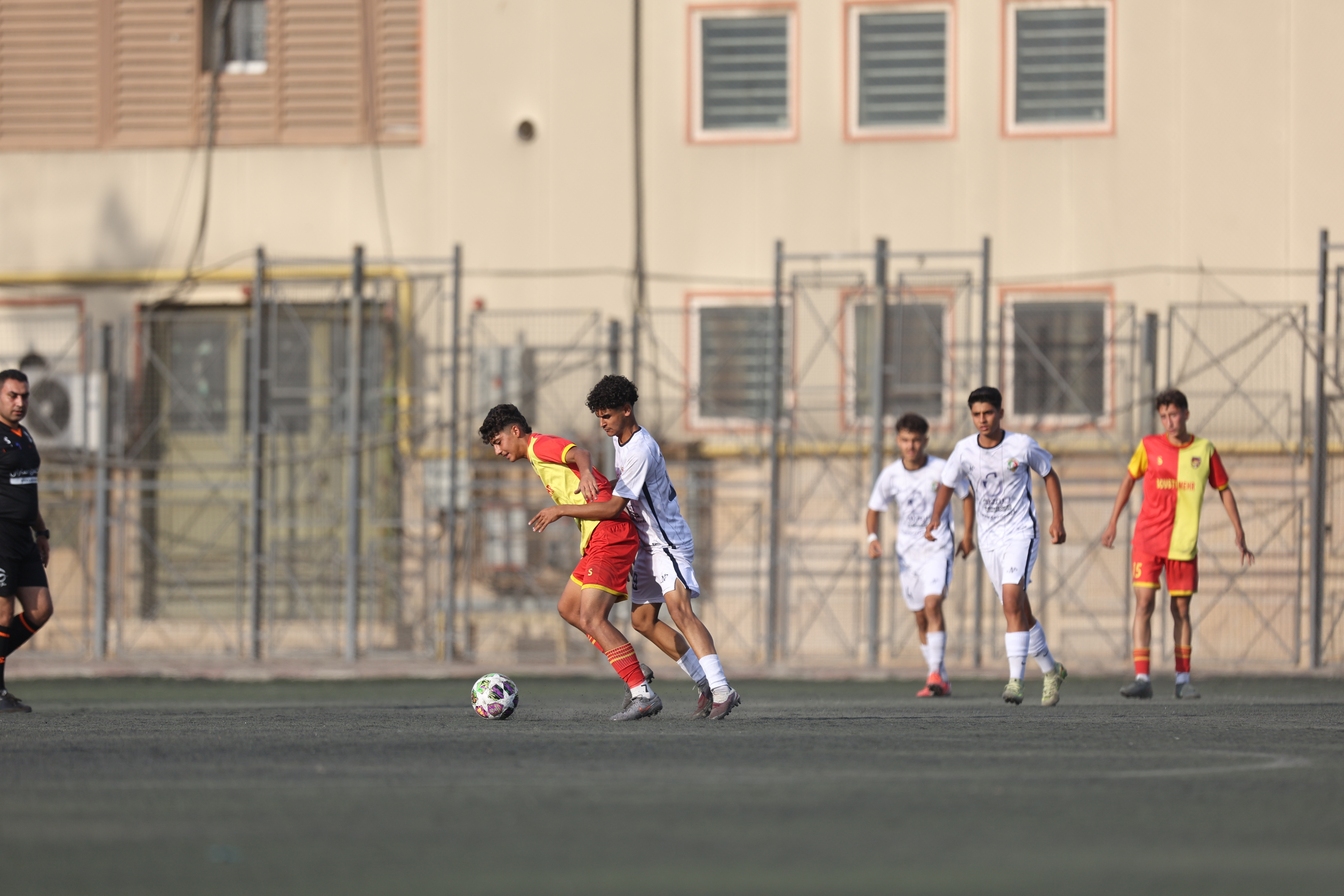 دوستی مهر 1–0 امیرکبیر پایتخت
