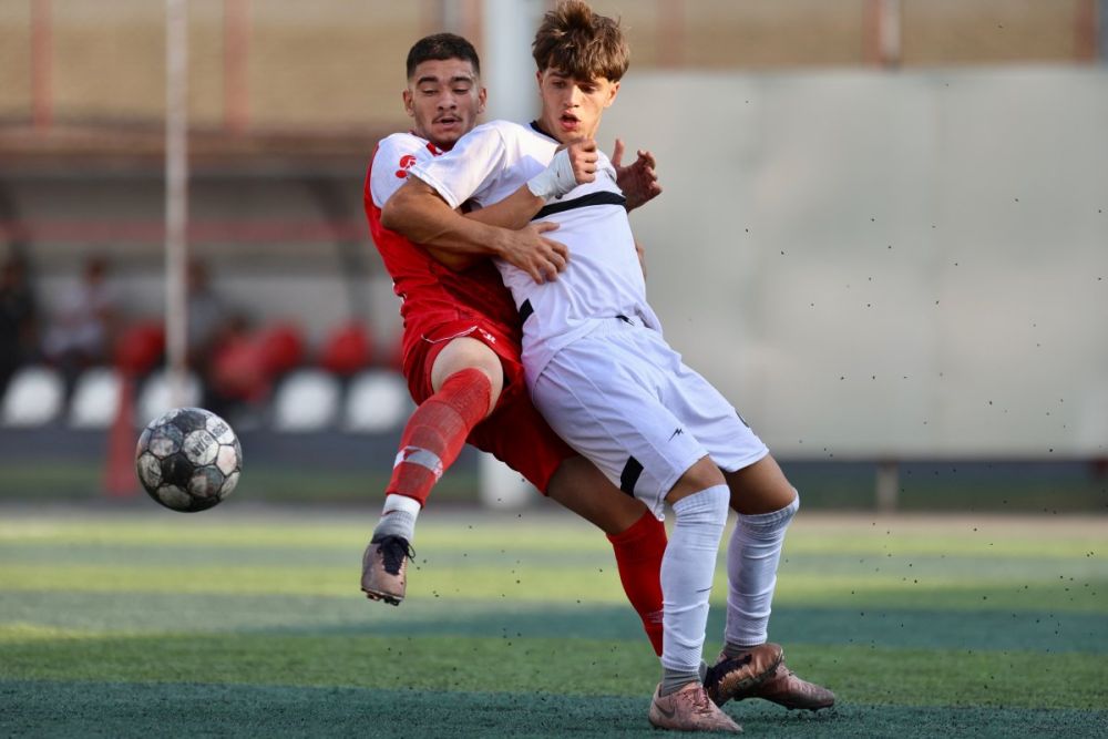 پرسپولیس 4–3 شاهین