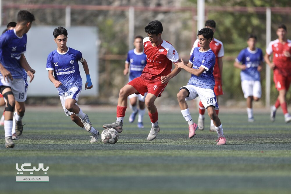 پرسپولیس 3–2 آرمان آفرینان ستارگان ایرانیان